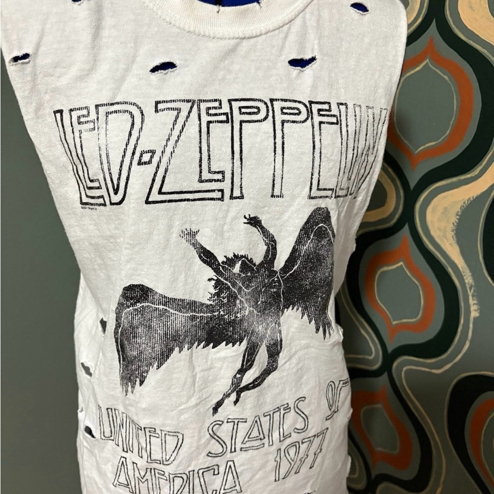 Led Zeppelin Cut-Off Tee - Picture 2 of 5